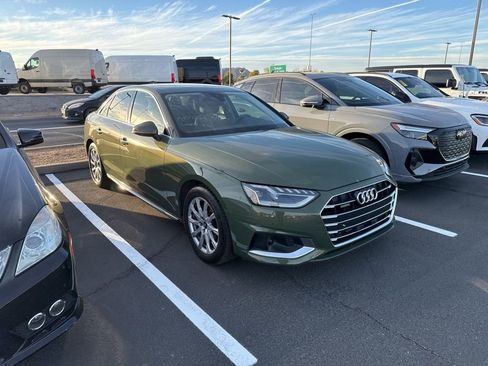 Used 2023 Audi A4 2.0T Premium w/ Convenience Package image 2