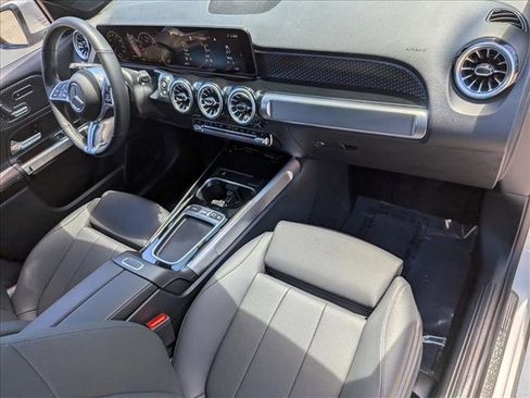 Used 2026 Mercedes-Benz GLB 250 image 22