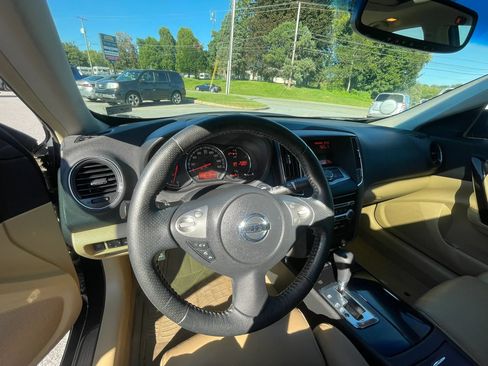Used 2009 Nissan Maxima 3.5 SV w/ Cold Pkg FWD image 57