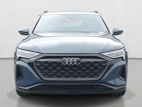 Used 2024 Audi Q8 e-tron Premium Plus w/ Premium Plus Package AWD/4WD image 2