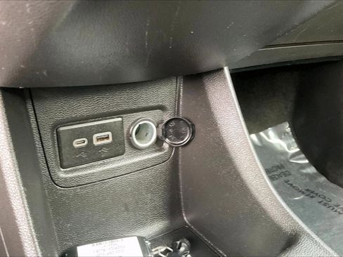 Used 2020 Chevrolet Spark LT image 28