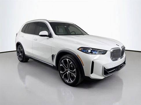 New 2026 BMW X5 xDrive40i AWD/4WD image 3