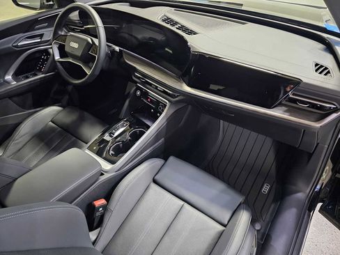 New 2025 Audi Q5 Premium Plus image 11