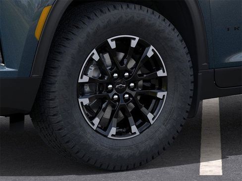 New 2026 Chevrolet Traverse Z71 image 9