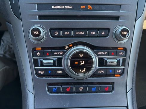 Used 2017 Lincoln MKZ Reserve w/ Technology Package FWD image 34