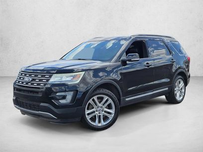 Used 2017 Ford Explorer XLT w/ Equipment Group 202A