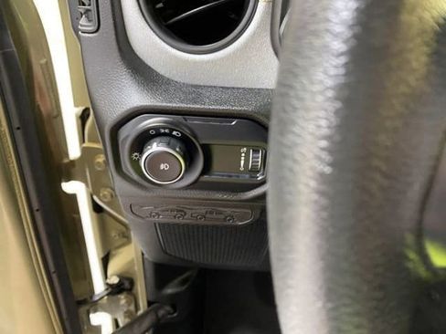 Used 2026 Jeep Wrangler Sport image 32