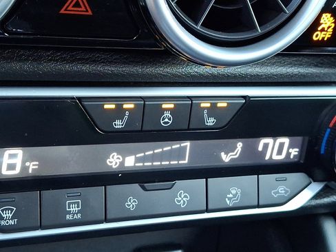 Certified 2021 Nissan Sentra SR w/ SR Premium Package image 23