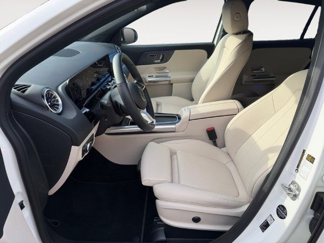 Certified 2026 Mercedes-Benz GLA 250 4MATIC image 11