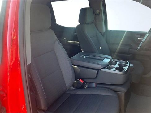 Used 2024 Chevrolet Silverado 1500 Custom image 7