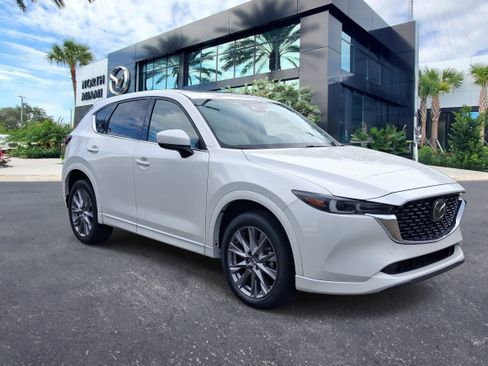 Certified 2024 MAZDA CX-5 AWD 2.5 S w/ Premium Package image 3