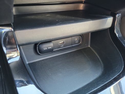 Certified 2024 Kia Seltos S AWD/4WD image 35