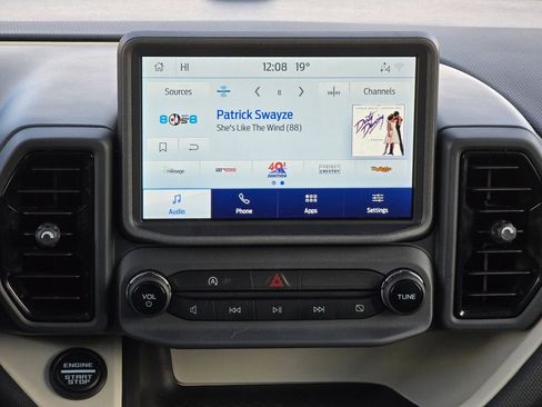 Used 2024 Ford Bronco Sport Heritage w/ Heritage Convenience Package image 8