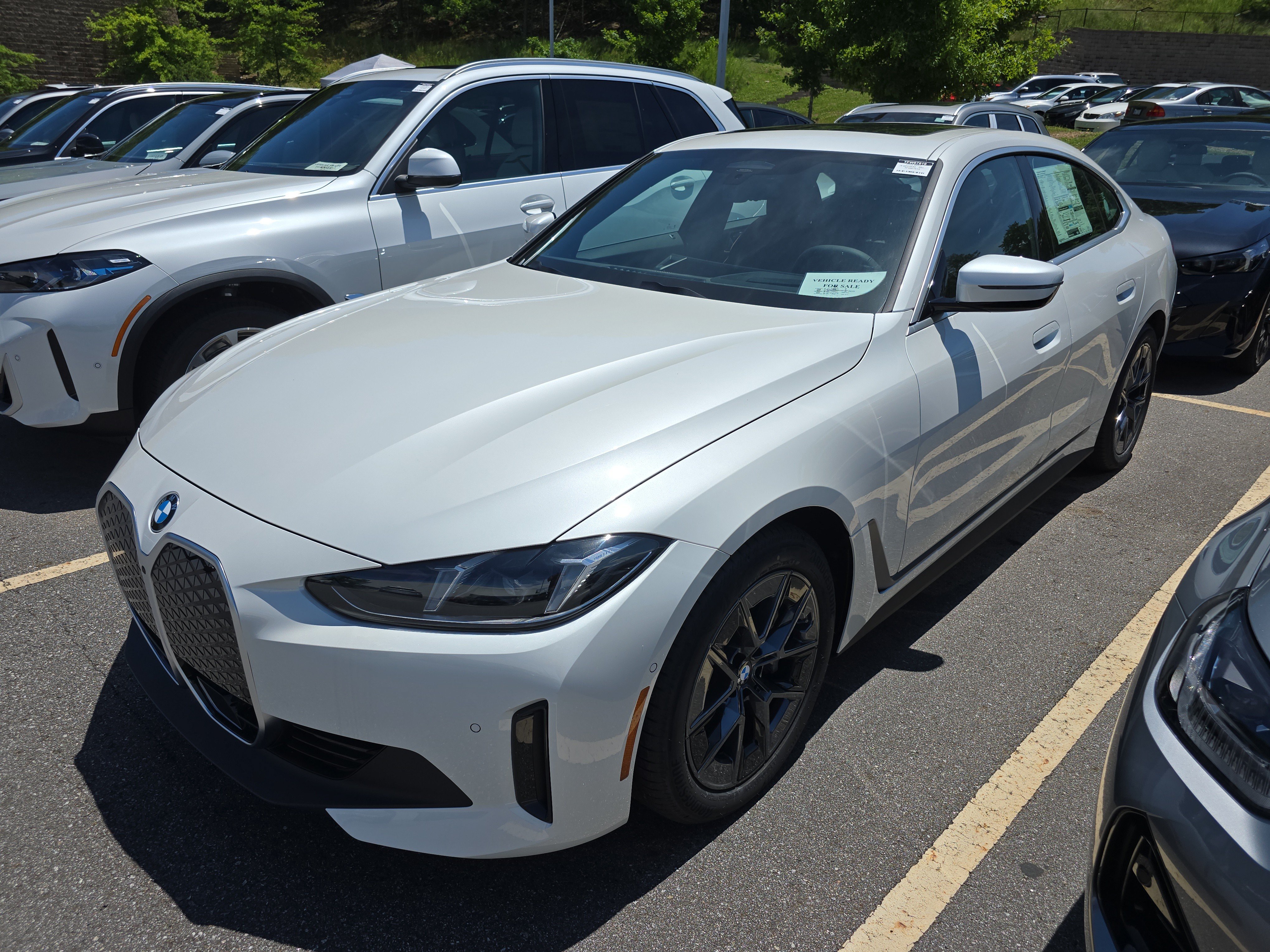 New 2026 BMW i4 xDrive40i w/ Premium Package AWD/4WD image 4