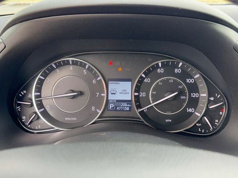 Used 2019 Nissan Armada Platinum w/ Captain's Chairs Package RWD image 25