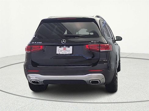 Used 2020 Mercedes-Benz GLB 250 4MATIC image 7