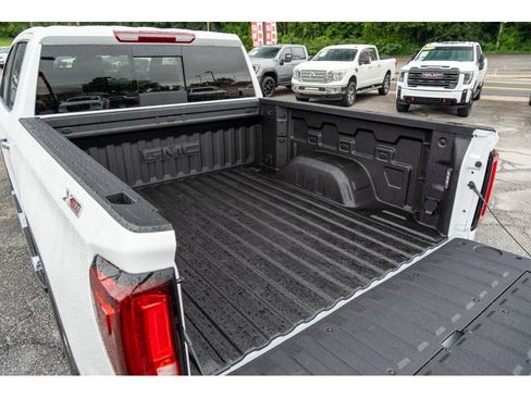 New 2026 GMC Sierra 1500 SLT w/ SLT Premium Plus Package AWD/4WD image 35