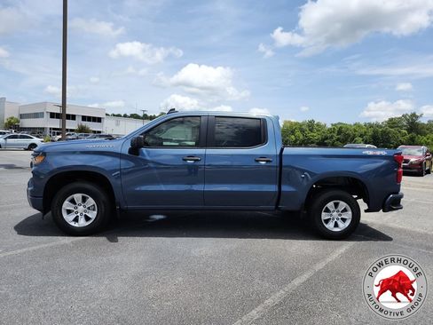 Used 2024 Chevrolet Silverado 1500 Custom AWD/4WD image 3