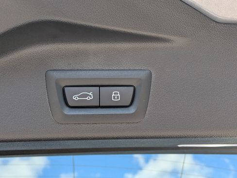 Used 2024 BMW X5 xDrive40i AWD/4WD image 14