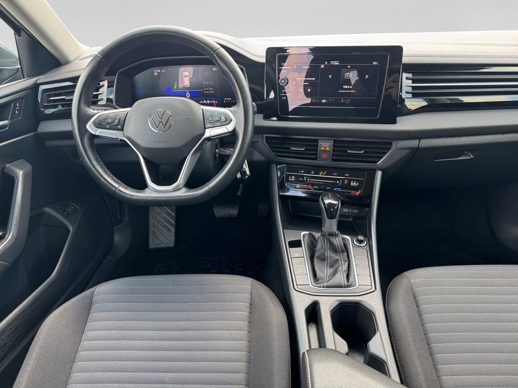 Used 2025 Volkswagen Jetta S FWD image 21