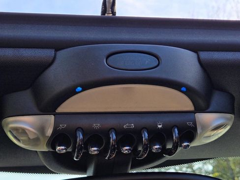 Used 2014 MINI Cooper S image 12