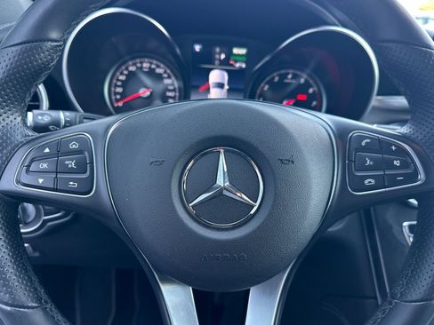 Used 2019 Mercedes-Benz GLC 350e 4MATIC image 30