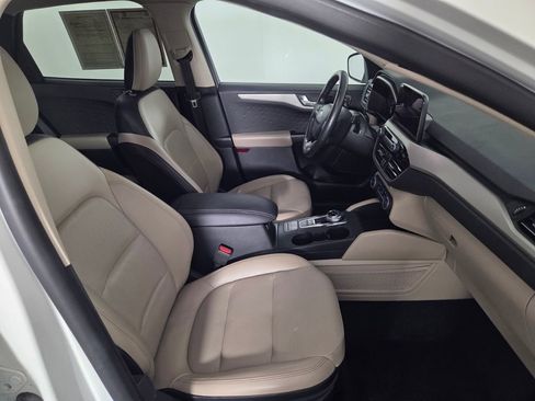 Used 2020 Ford Escape SEL FWD image 31