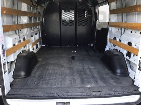 Used 2022 Ford Transit 250 Low Roof w/ Exterior Upgrade Package RWD image 11
