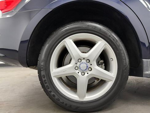 Used 2010 Mercedes-Benz ML 550 4MATIC image 74