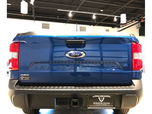 Used 2023 Ford Maverick XL image 14