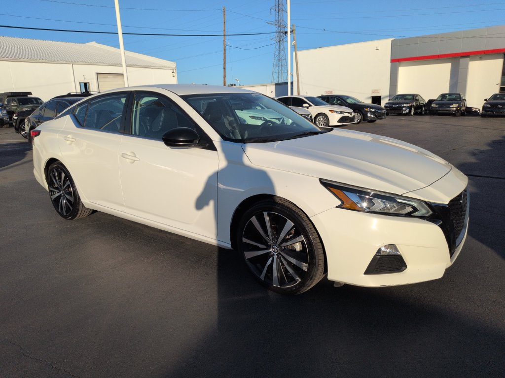 Used 2021 Nissan Altima 2.5 SR FWD image 8