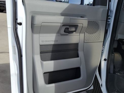 New 2026 Ford E-350 and Econoline 350 Super Duty w/ Power Equipment Group image 7