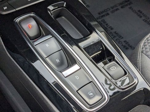 Used 2023 Chevrolet Bolt EUV LT w/ Driver Confidence Package image 12