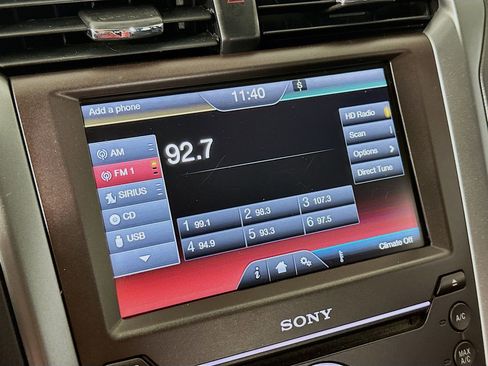 Used 2016 Ford Fusion Titanium image 15