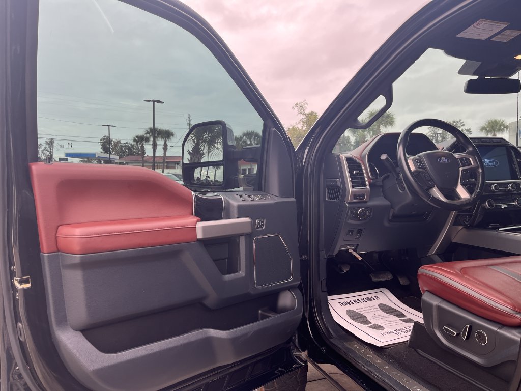 Used 2022 Ford F250 Platinum w/ FX4 Off-Road Package AWD/4WD image 16