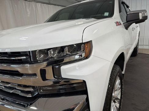 Used 2021 Chevrolet Silverado 1500 LTZ w/ Technology Package AWD/4WD image 14