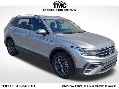 Used 2023 Volkswagen Tiguan SE w/ Panoramic Sunroof Package