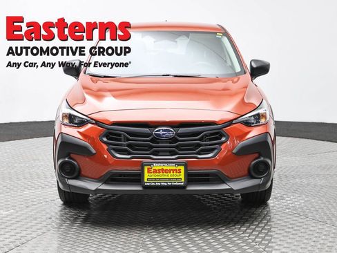 Used 2024 Subaru Crosstrek 2.0i AWD/4WD image 2