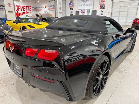 Used 2014 Chevrolet Corvette Stingray Convertible w/ 3LT Preferred Equipment Group RWD image 5