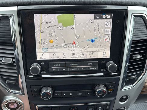 Used 2020 Nissan Titan SL w/ Moonroof Package image 31