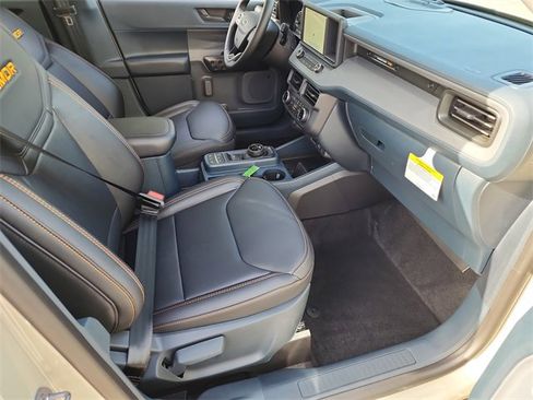 New 2024 Ford Maverick Tremor w/ Tremor Off-Road Package AWD/4WD image 9
