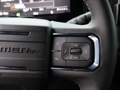 New 2026 GMC Hummer EV SUV AWD/4WD image 43