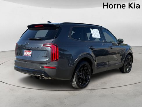 Used 2021 Kia Telluride SX w/ Nightfall Edition Package AWD/4WD image 4
