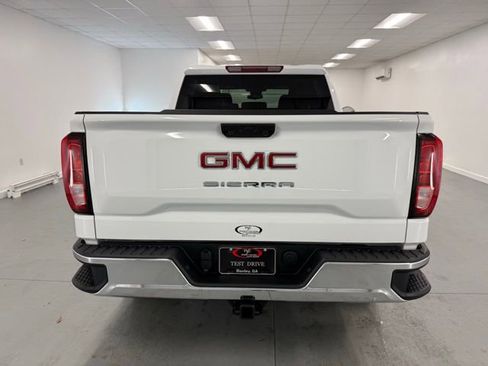 New 2026 GMC Sierra 1500 Pro image 7