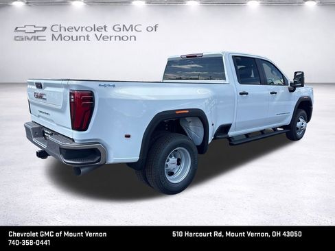 New 2026 GMC Sierra 3500 Pro AWD/4WD image 5