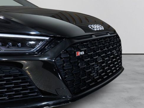 Used 2023 Audi R8 V10 performance w/ Carbon Exterior Package RWD image 10