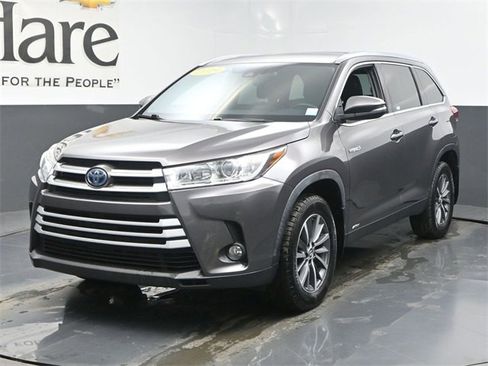 Used 2019 Toyota Highlander XLE image 35