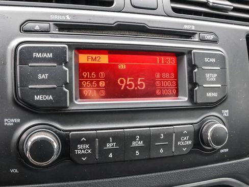 Used 2012 Kia Rio LX image 20