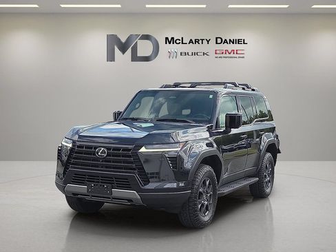 Used 2024 Lexus GX 550 AWD/4WD image 3