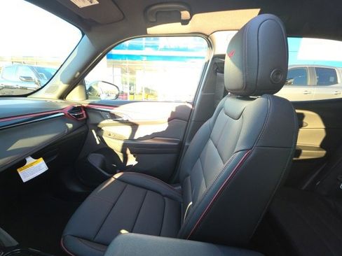 New 2026 Chevrolet TrailBlazer RS w/ Convenience Package image 24